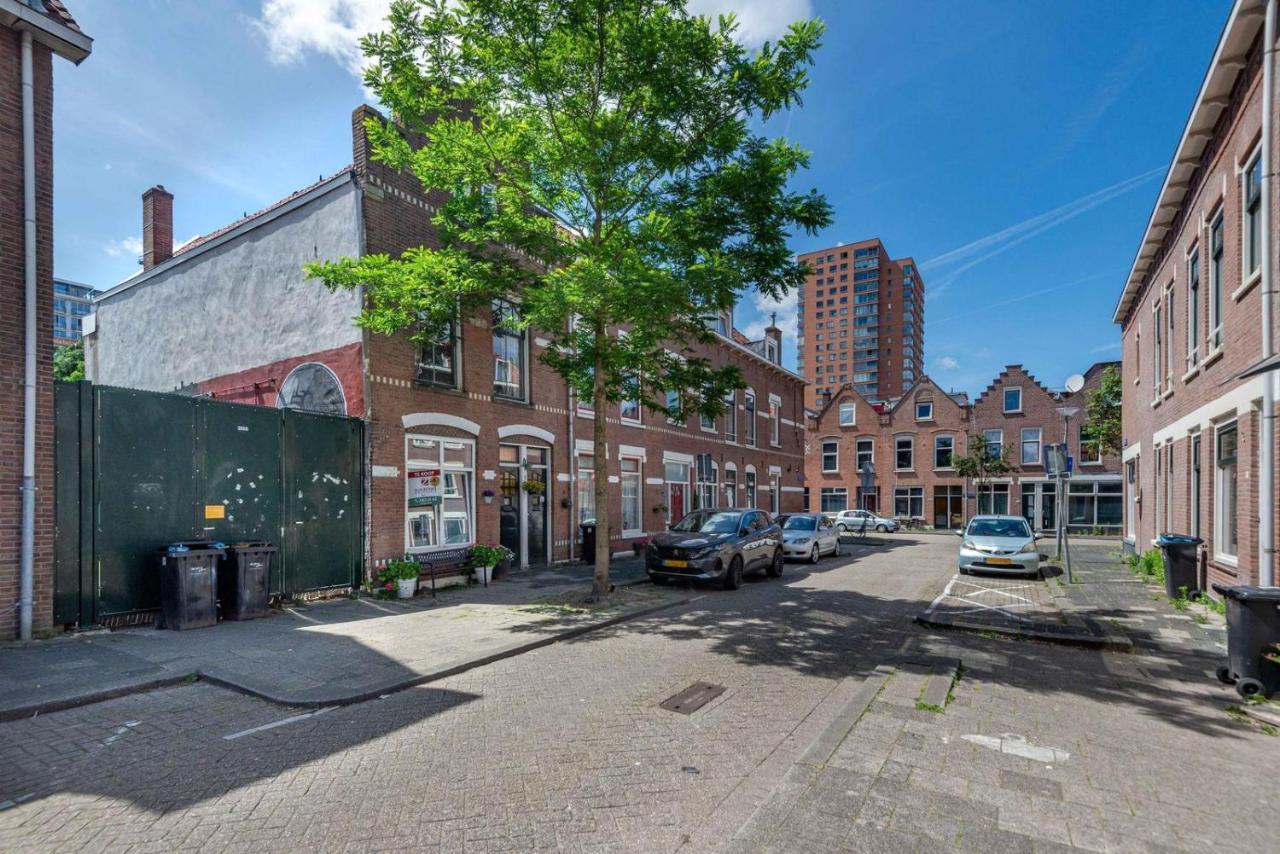 The Diesel Bed And Breakfast Rotterdam Dış mekan fotoğraf