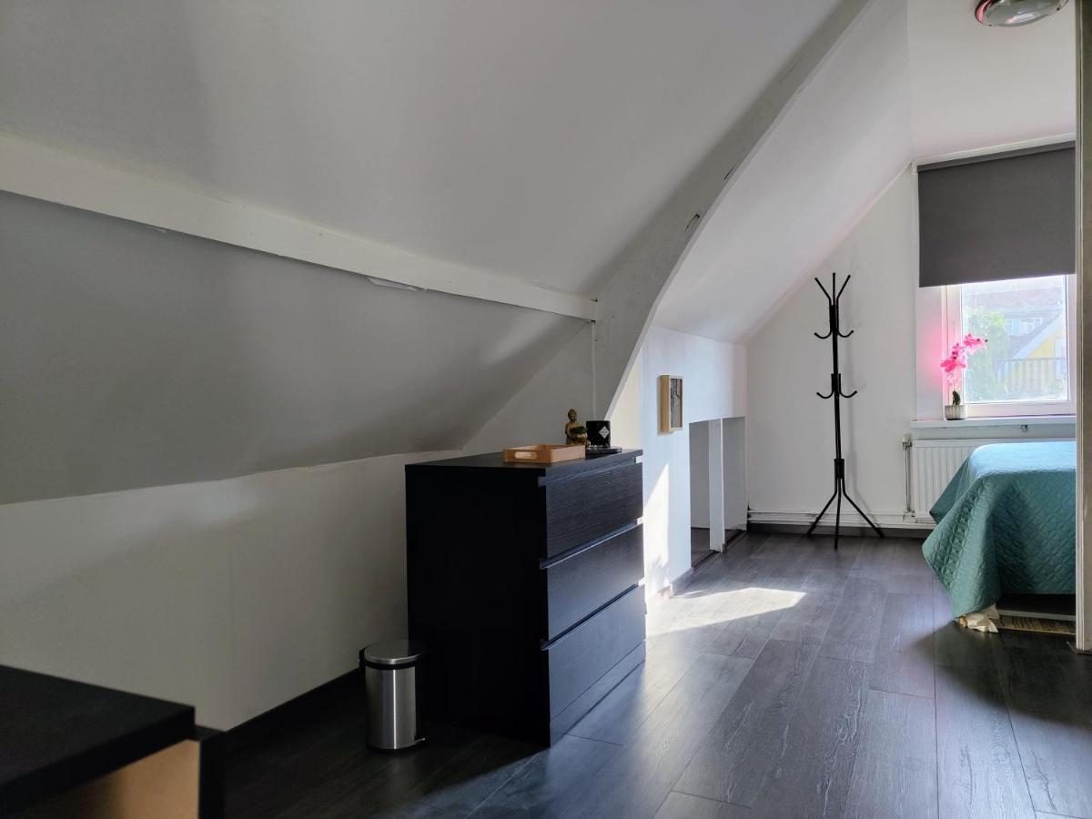 The Diesel Bed And Breakfast Rotterdam Dış mekan fotoğraf